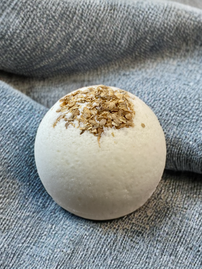 Ginger Gum Bath Bomb