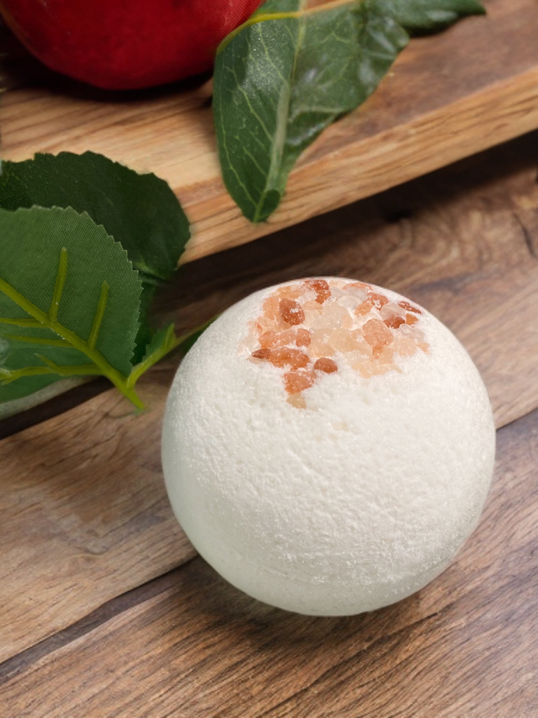 Silky Gem Bath Bomb